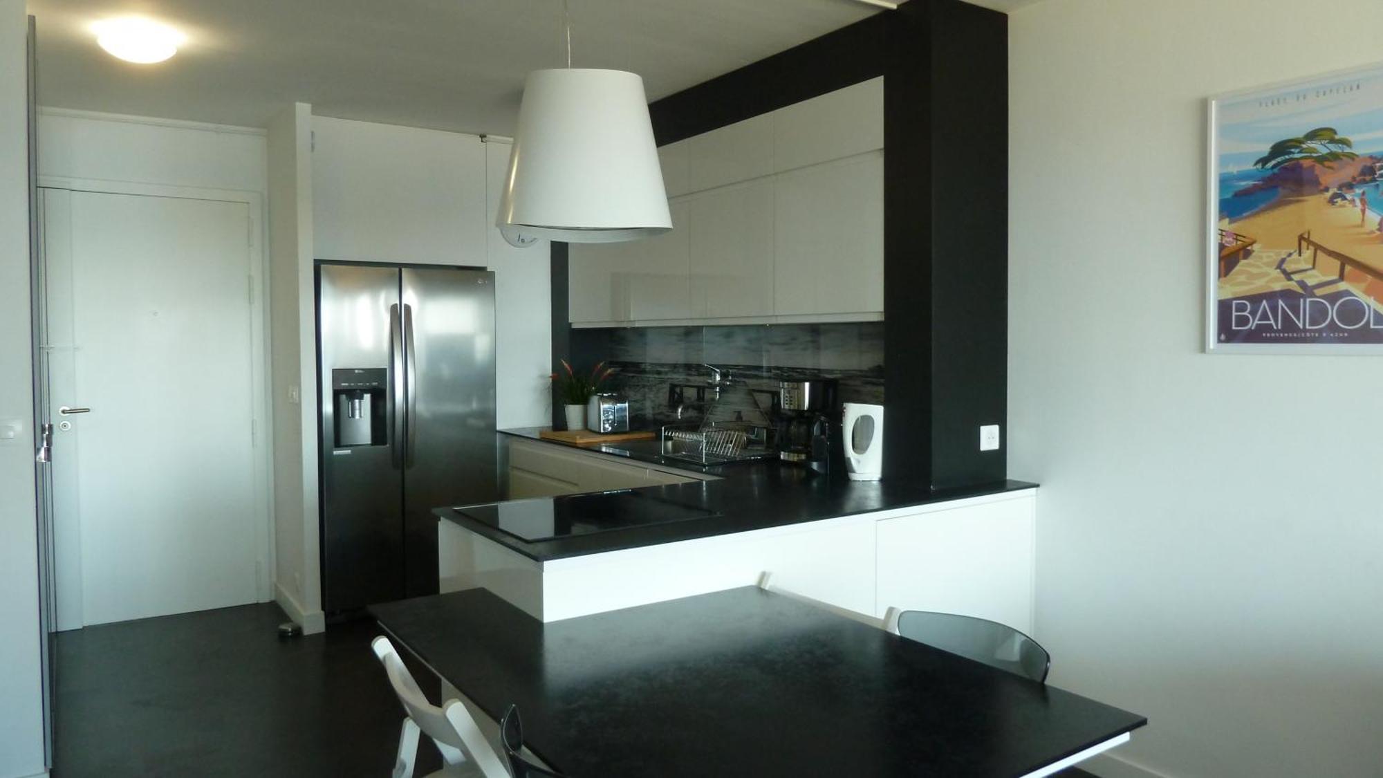 Front De Mer - Emplacement Prise - T2 Moderne Et Climatise - Tout A Pied Bandol Esterno foto